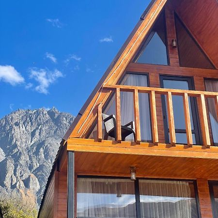 Twin Cottages Kazbegi מראה חיצוני תמונה
