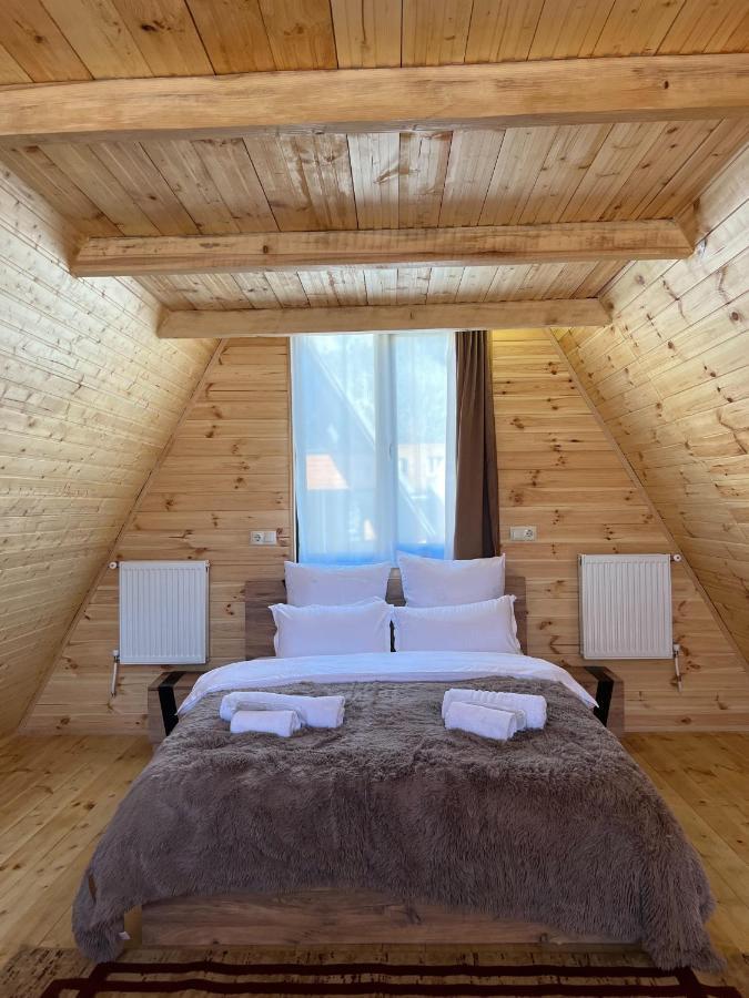 Twin Cottages Kazbegi מראה חיצוני תמונה